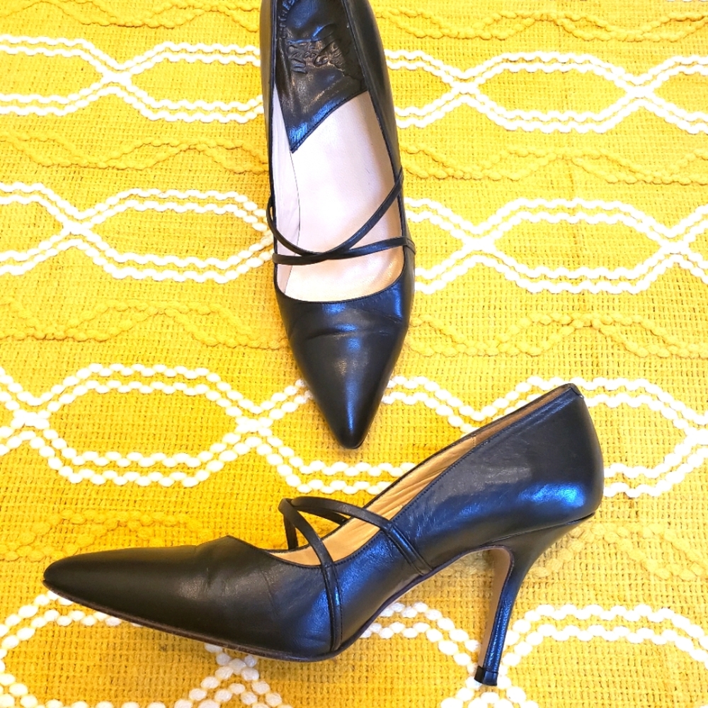 Charles Jourdan Italian leather heels